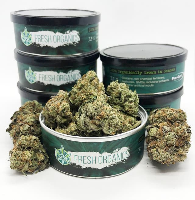 Banana's & Blow Strain - Hybrid (5 Star - Organic)
